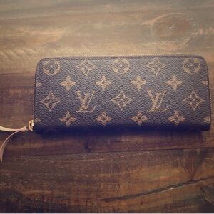 Louis Vuitton Monogram Clemence Wallet